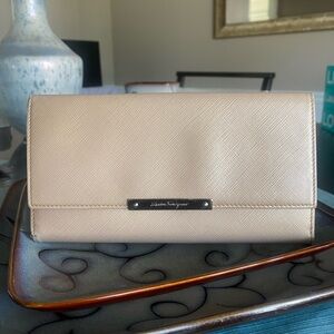 Salvatore Ferragamo Saffiano Leather Wallet.  EUC!
